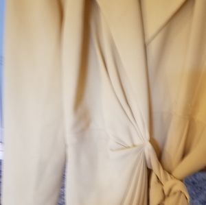 Beautiful and elegant Tahari coat dress worn once size 14